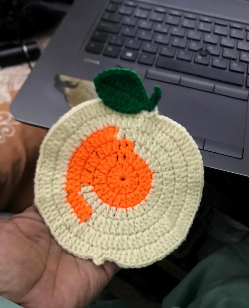 Round Crochet Rug Pattern Peach Coaster Crochet Pattern PDF | Fruit Dishcloth Mug Rug, Cute ...