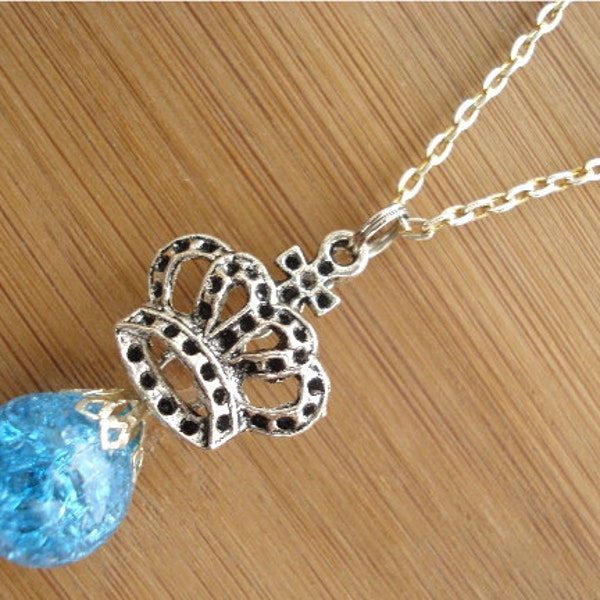 Royal Crown Bright Blue Crackle Glass Marble Necklace