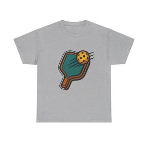 Pickleball Fanatic T-shirt, Retro Sport Badge Graphic Tee, Cadeau voor Pickleballspelers