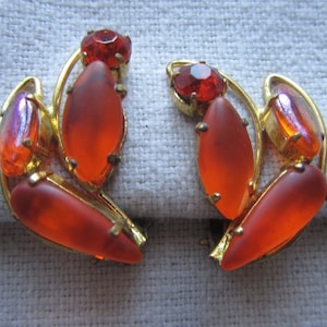 Vintage gold tone orange rhinestones and lucite clip on earrings