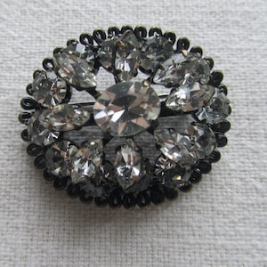 Vintage japanned clear rhinestones small brooch