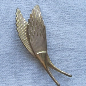 Vintage old tone signed Miriam Haskell leaf brooch
