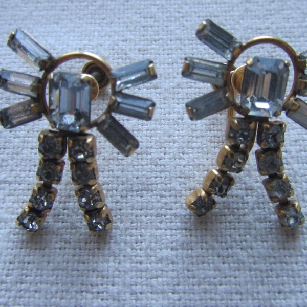 Vintage 12kt De Curtis screw back earrings with rhinestones