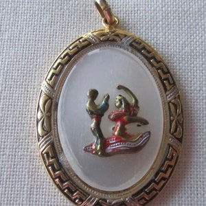 Vintage gold tone damascene pendant