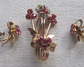 Vintage pink rhinestones flower brooch and earrings jewelry set