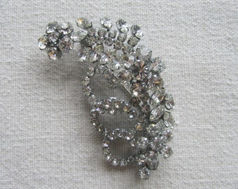 Broche Vintage Plaqué Argent Strass Signée NR - Style Art Déco, Taille XXL - Très Bon état