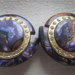 Vintage purple plastic with rhinestones clip on earrings