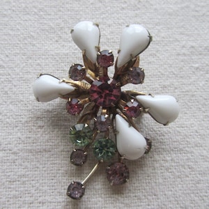 Vintage gold tone white milk glass and pink rhinestones flower brooch