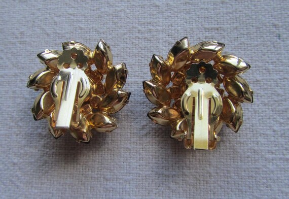 Boucles D'oreilles Vintage - Métal Doré Avec Clip - Occasion
