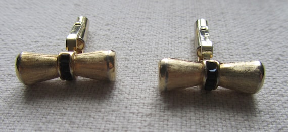 Vintage gold tone Christian Dior cufflinks with b… - image 1