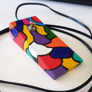 Reproduction Wood Vibrato/ Tremolo Footswitch Pedal 1950&#39;s - 60&#39;s - Hand Painted Psychedelic Mod