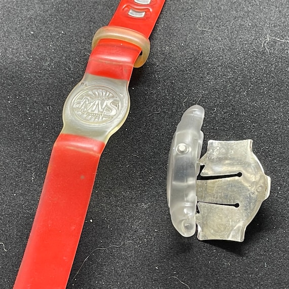 Mickey Mouse Snap Watch, Red - image 6