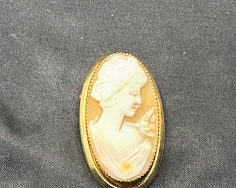 Catamore Cameo, 12K Gold Filled, Narrow Oval, Right Facing Woman With Flower, 1 3/8” x .75” x .25”, Excellent Condition