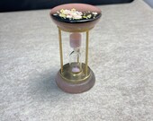 Pink Sand Timer, 3 Minutes, Hand Carved, Made in Italy of Genuine Alabaster, 4 Inches Tall, 2.25 Inches in Diameter, Floral Theme