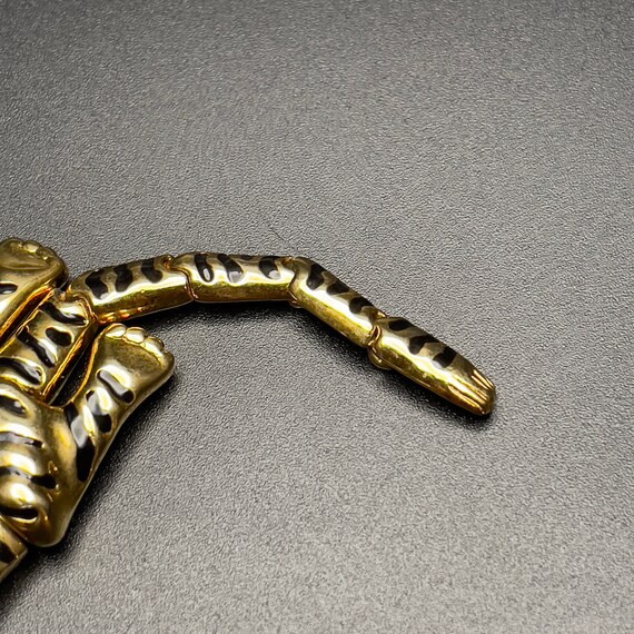 Tiger Shoulder Pin, Articulated, Gold Tone Metal,… - image 5