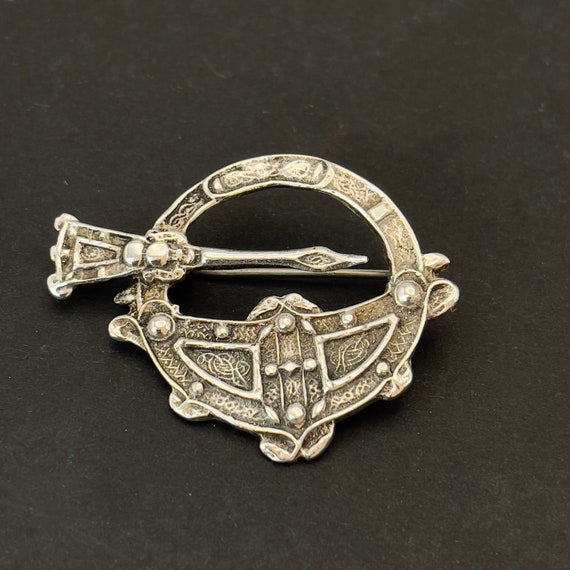 Antique Sterling Silver Kilt Pin from Edinburgh, … - image 2