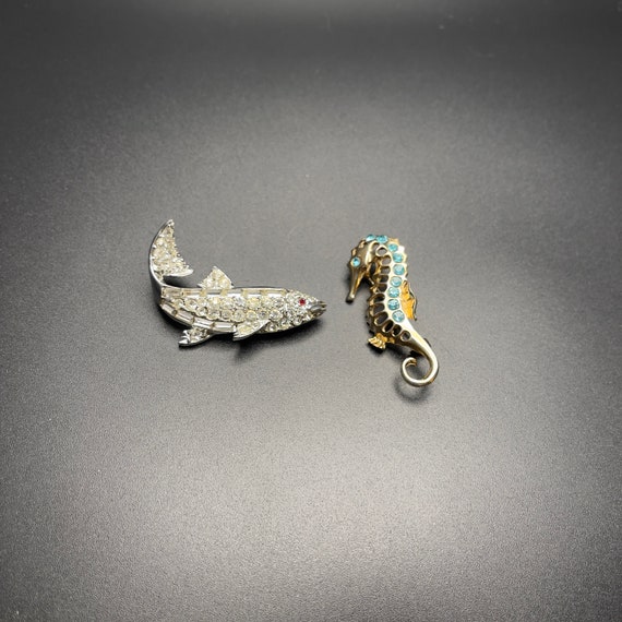 Set of Two Sea Creature Brooches, Silver Tone, Cle