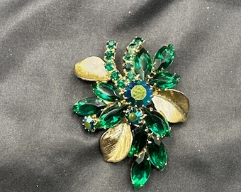 Juliana D and E Gold Tone Floral and Leaves Brooch, Emerald Green Rhinestones, Some with AB Finish, 2” x 2.25”, Mint Condition