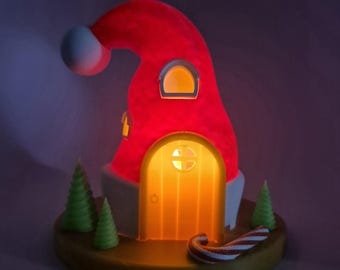 Gnome Cottage Night Light, Santa Hat LED Lantern (Battery Included)