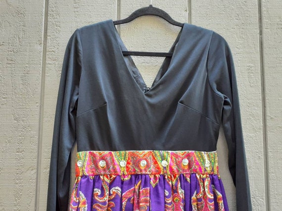 Vtg Hippie Maxi Dress / 1970s / Mandela Design / … - image 3