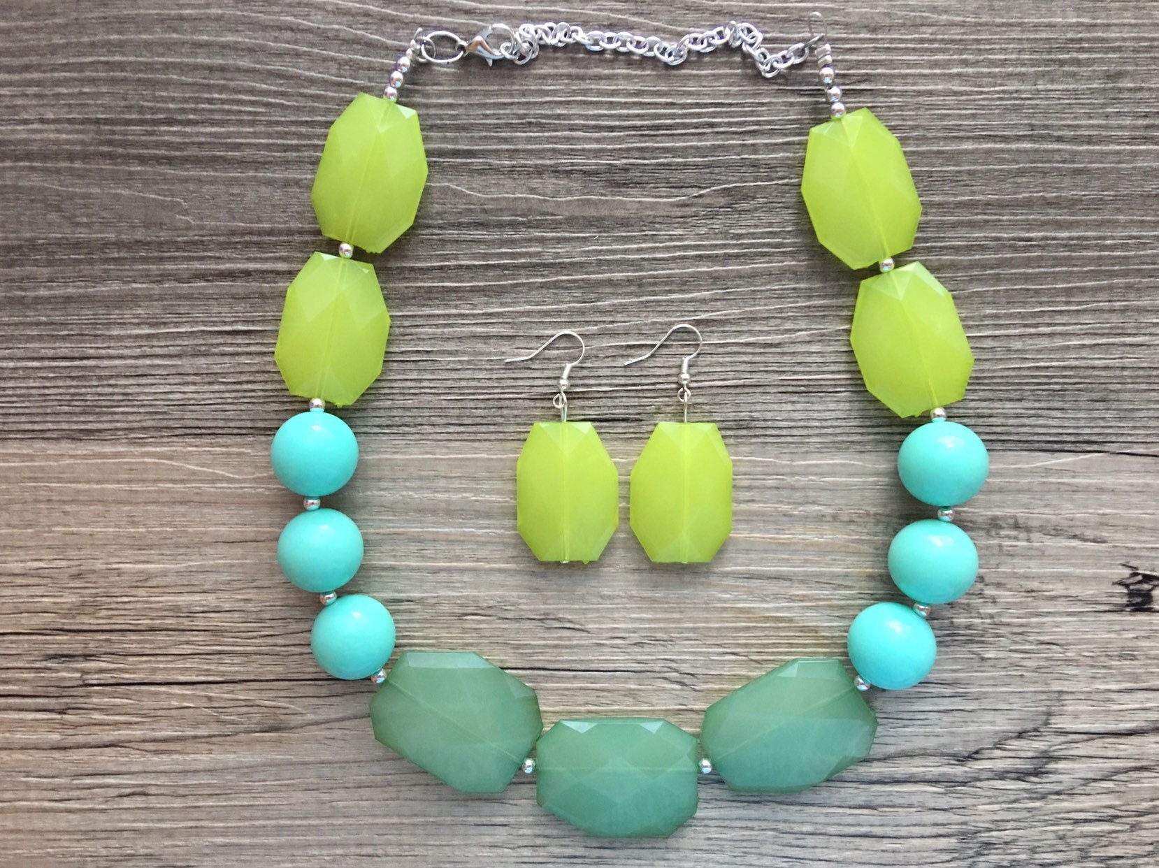 【TATIANA】Apink銀紙着用★Green Mix Coin Beads Necklace Lime Green, Mint, Mojito Big Bead Necklace, Single Strand