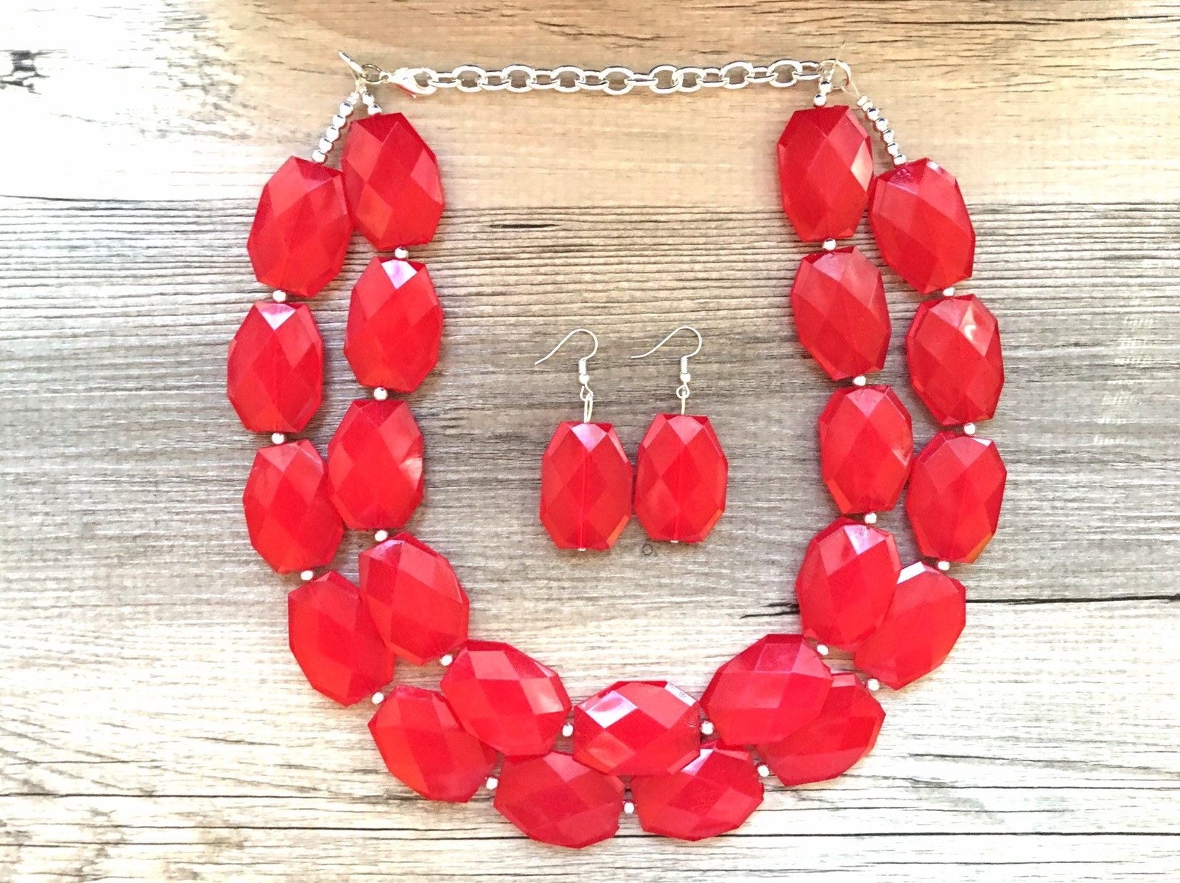 chunky red necklace