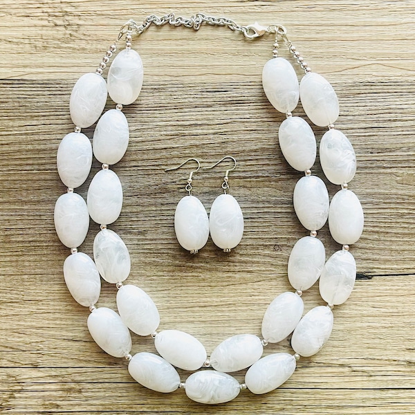 White Statement jewelry set, Chunky Beaded Necklace, neutral Jewelry, bright white Necklace, wedding beaded necklace, white earrings