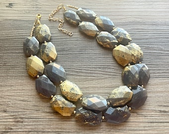 Goudgrijze ketting, heldere sieraden met dubbele streng, groot statement met grote kralen, zomerketting rookgrijs goud