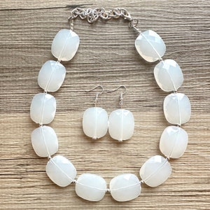 White Statement Necklace Jewelry Set, Chunky Jewelry Big Beaded single Strand Necklace, bracelet earrings white Jewelry Set Silver