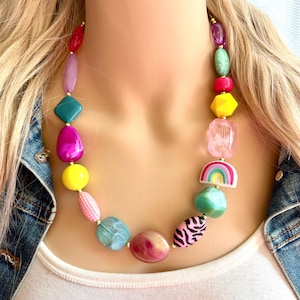 90’s Vibes Rainbow Necklace, pastel 1 strand colorful jewelry, big beaded chunky statement colorful bubble yellow pink blue purple turquoise