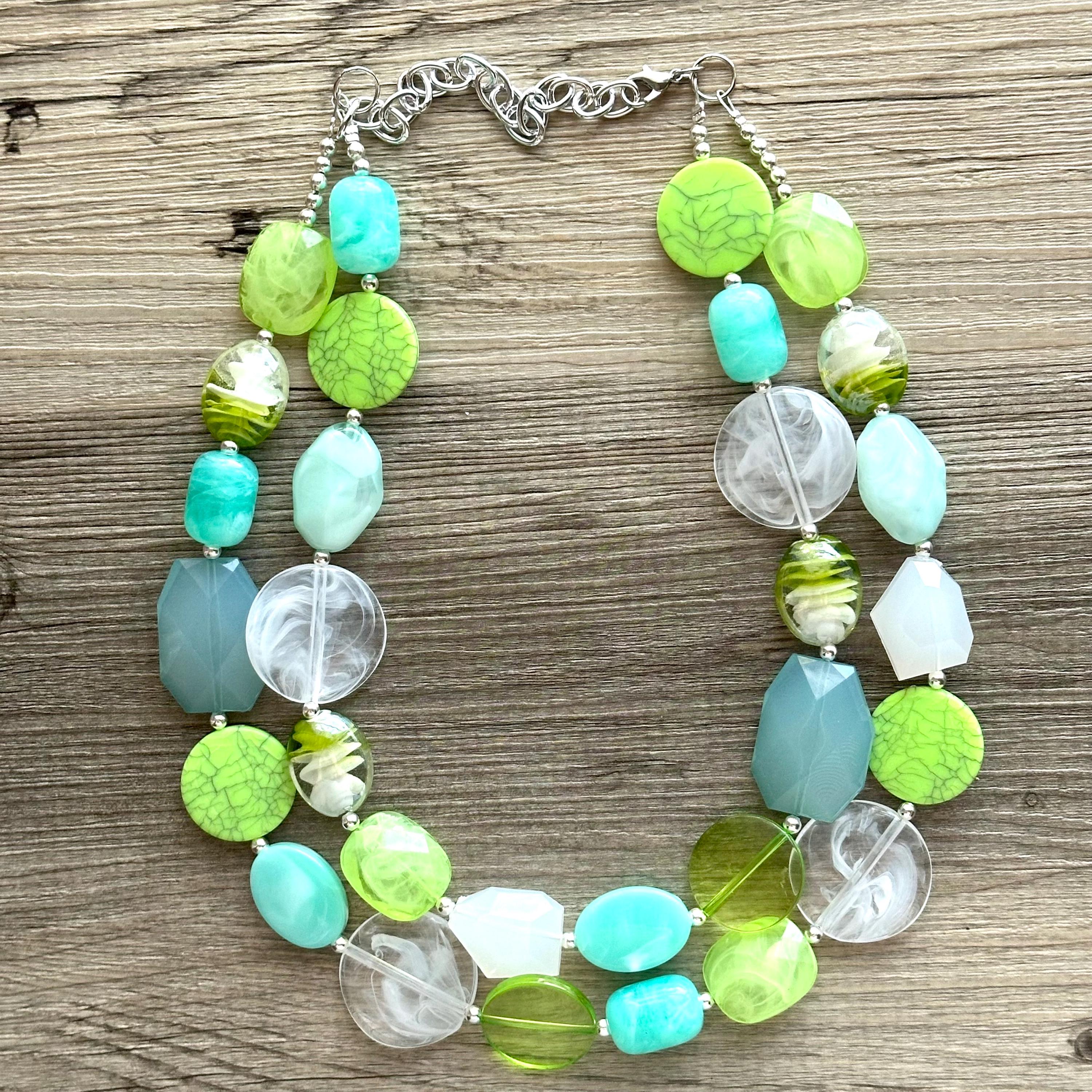 ハニーデューヘイブンチャンキーステートメントネックレス、コーラル