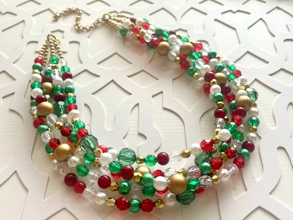 Christmas Necklace Red Gold Green and White Holiday Jewelry Christmas Jewelry Red Green Jewelry Christmas Gift Christmas Present Etsy Canada