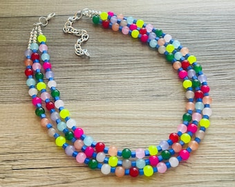 Collar de plata multicolor con diseño de arcoíris de cumpleaños, collar llamativo y voluminoso, joyería de verano alegre y brillante, joyería de cuentas grandes