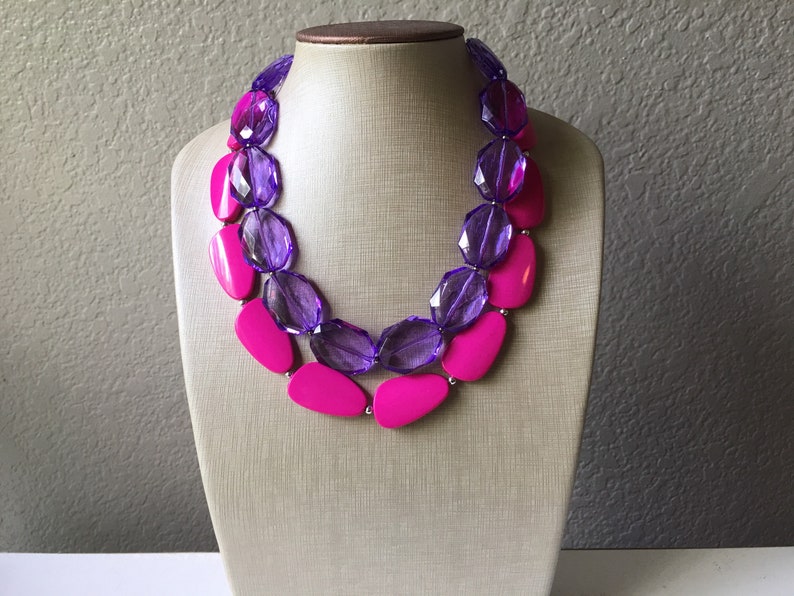 purple magenta big beaded chunky statement necklace Kimmy Gibbler Andrea Barber Purple /& Pink Necklace Fuller House colorful jewelry