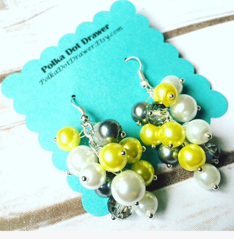 Crystal Beaded Jewelry Drop Silver earring Yellow Gray /& White Cluster Pearl Earrings Everyday Fancy or Bridesmaid wedding