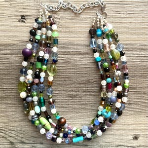 Colar vintage de prata com arco-íris multicolorido para fim de semana de aniversário, colar robusto neutro com joias grandes de contas de vidro brilhantes e alegres para o verão