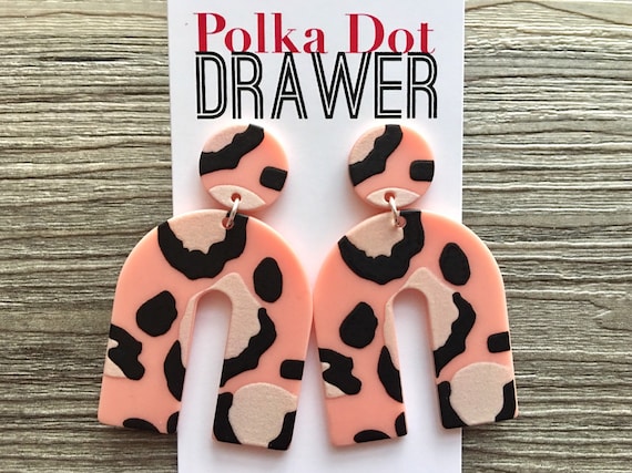 Pink Leopard Horseshoe Earrings Pink Leopard Horseshoe Earrings