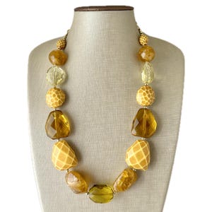 Vintage Jungle Giraffe Chunky Statement Necklace, Orange Yellow Cream Brown beaded wedding, off white tan marigold bridesmaid jewelry