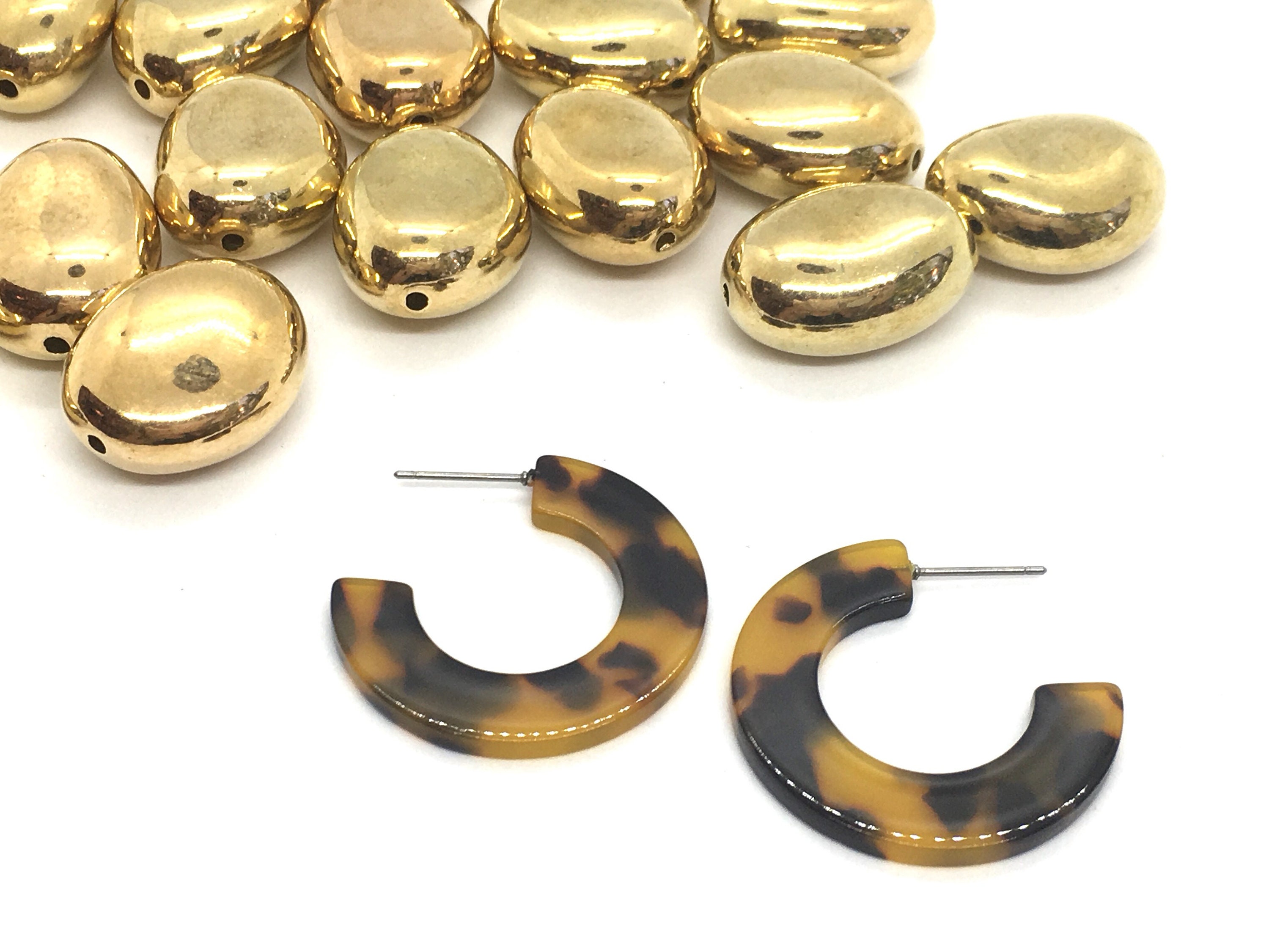 Haze Tortoise Shell Earrings in Silver main image 1
