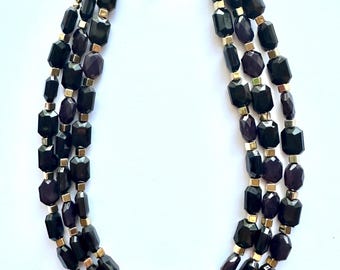 Collier Rétro élégant Or Et Grosses Perles Noires – Bijou Vintage De Caractère