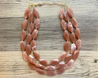 Rosegold Rosa Chunky Statement Halskette, große Perlen Lätzchen Halskette, rosa Schmuck, Brautjungfer Halskette, dunkel rosa Halskette, rosa Crackle