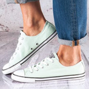 converse dainty green