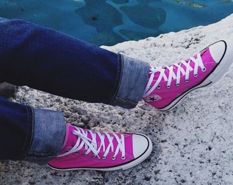 hot pink converse womens