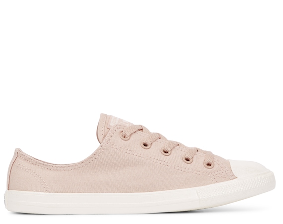 converse dainty beige converse dainty beige