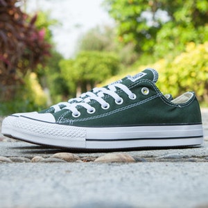 hunter green converse high tops