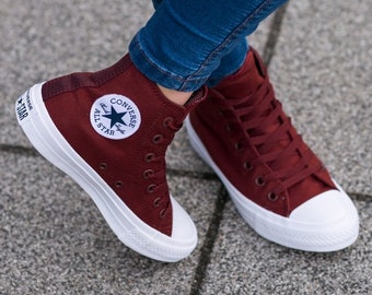 wine red converse