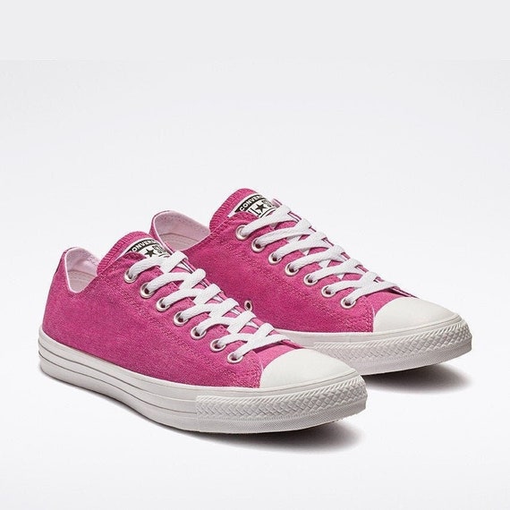 fuschia pink converse