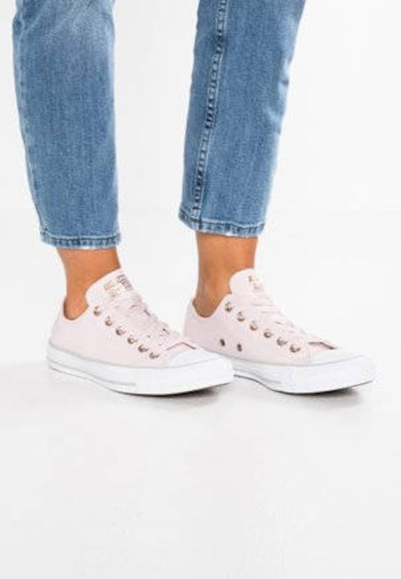 blush pink leather converse