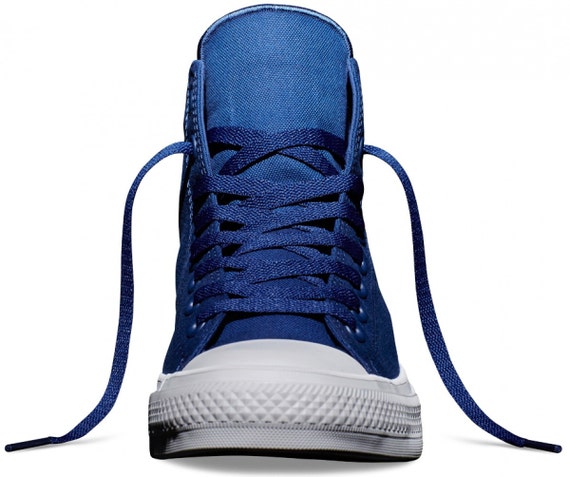 sea blue converse