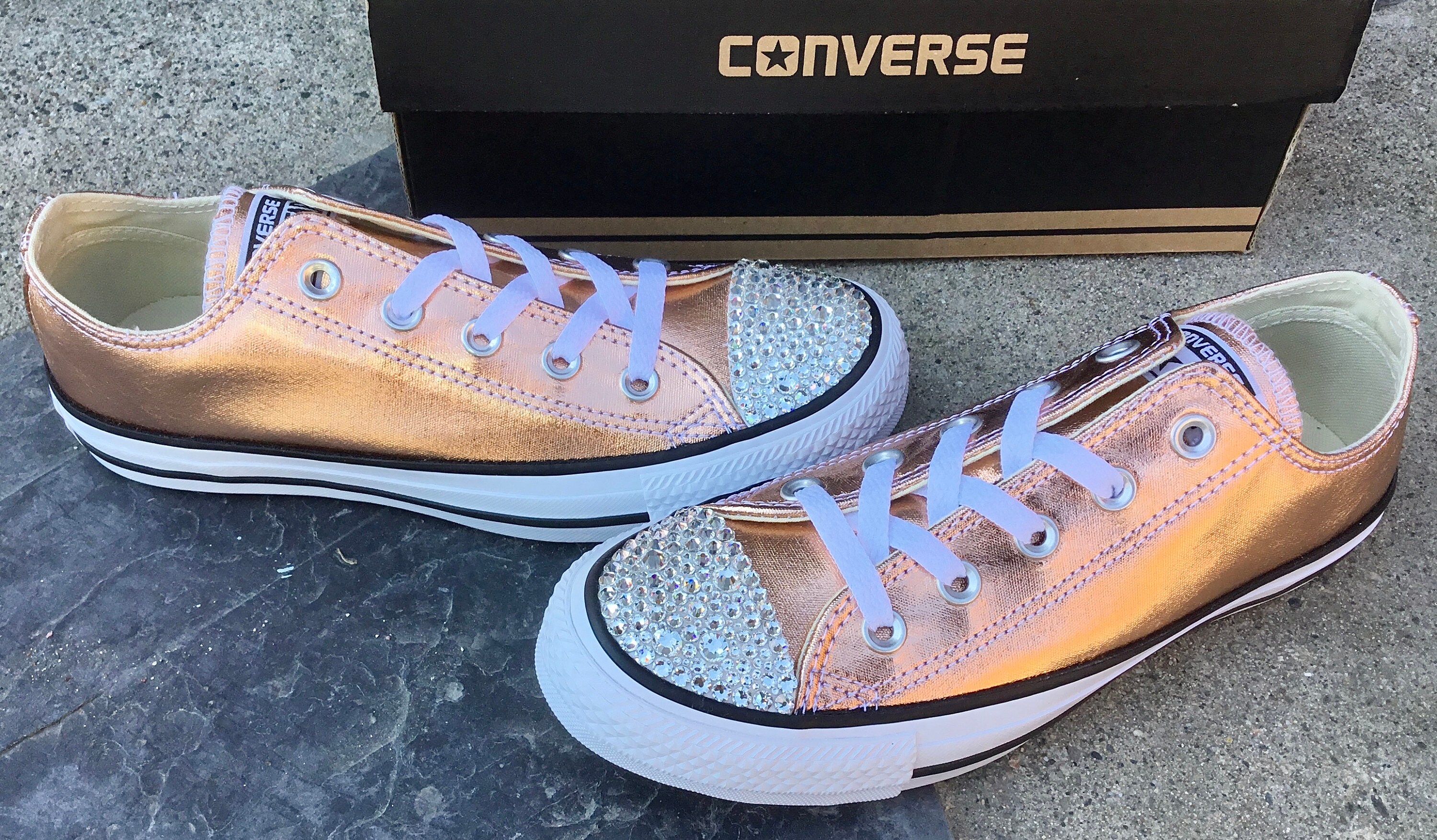rose gold low top converse